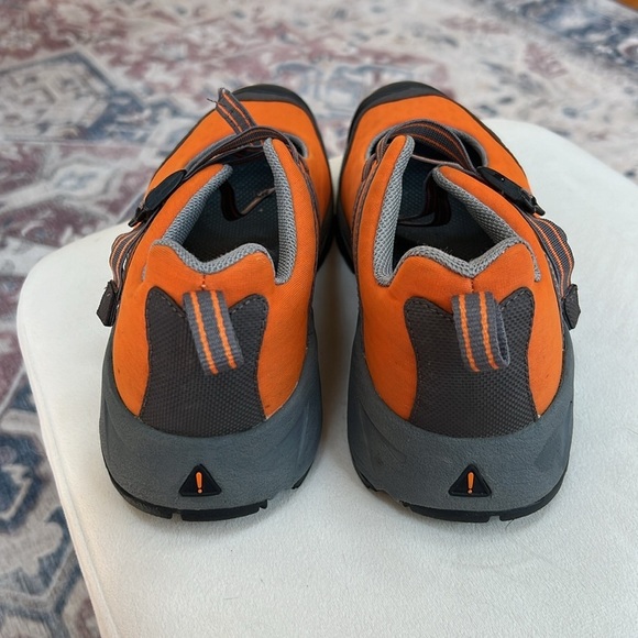 Keen Malibu Mary Jane Waterproof Orange Stretch Strap Trail Shoes - Picture 4 of 7